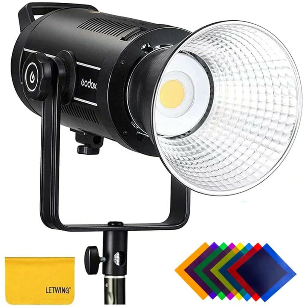 Godox 150W 5600±200K Bowens Mount CRI 96 TLCI 97 Daylight Balanced LED Continuous Video Light